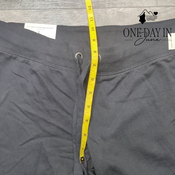 Aero Fit and Flare Low Rise Drawstring Sweatpants Size L - Picture 4 of 6